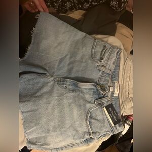 Abercrombie high rise dad short denim cut off NWT SIZE 4